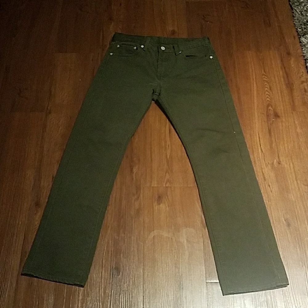 Levi's 513!!!! Thin Ply Corduroy